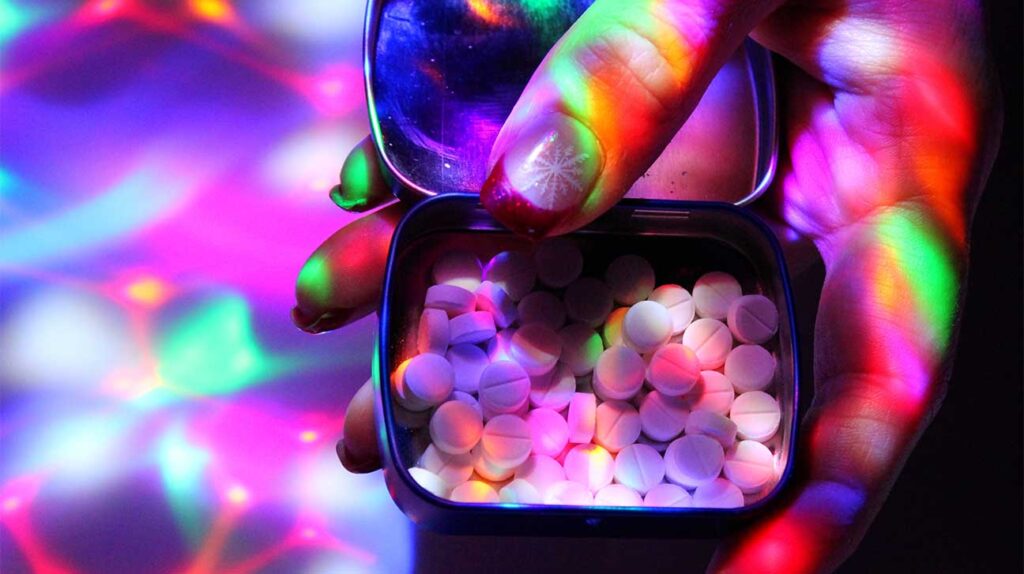allintitle: mdma online